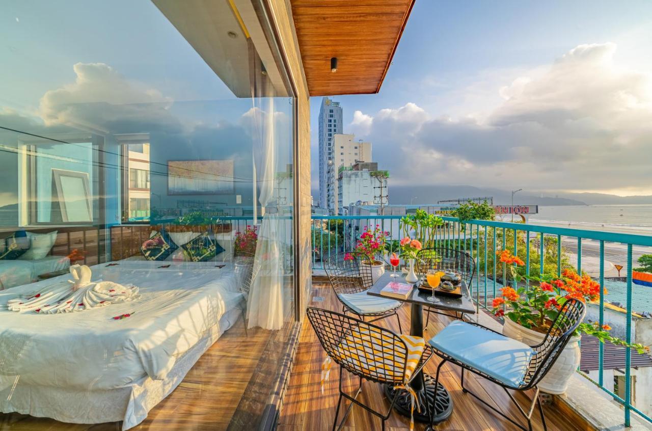 Cani Beach House Da Nang Bagian luar foto